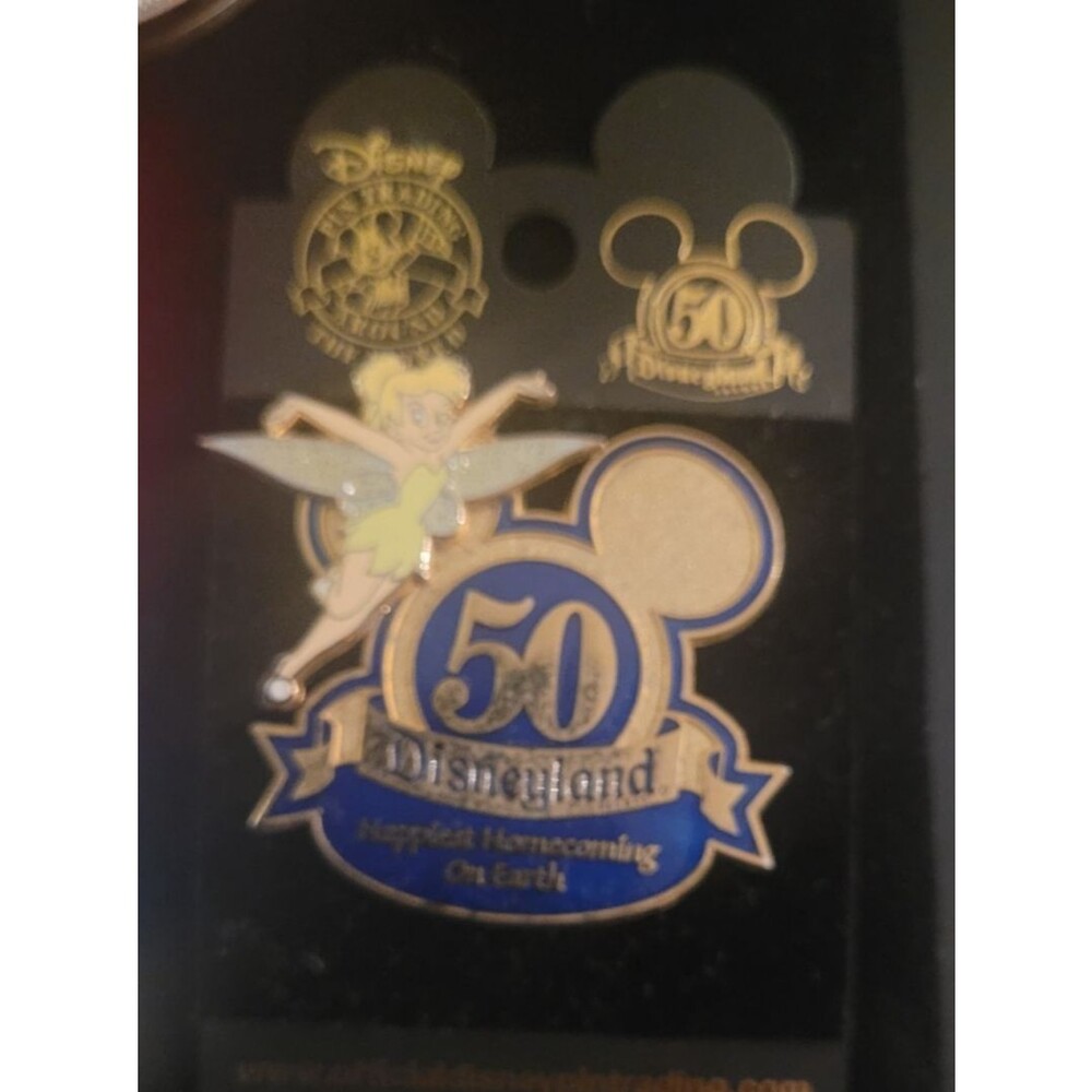 Disneyland 50th Anniversary Tinker Bell Pin – New On Card